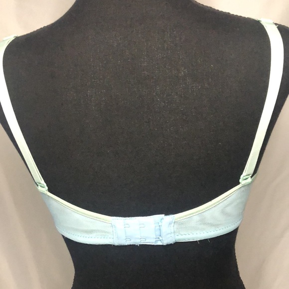 LA VIE EN ROSE light blue and green bra. Size 34 C. - Picture 8 of 12
